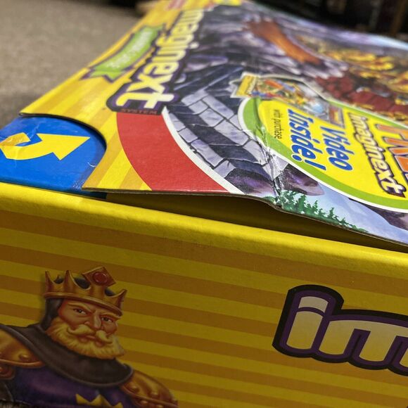 NEW Fisher Price Imaginext Bravemore Castle Playset NIB (box Is Worn) - Picture 2 of 11